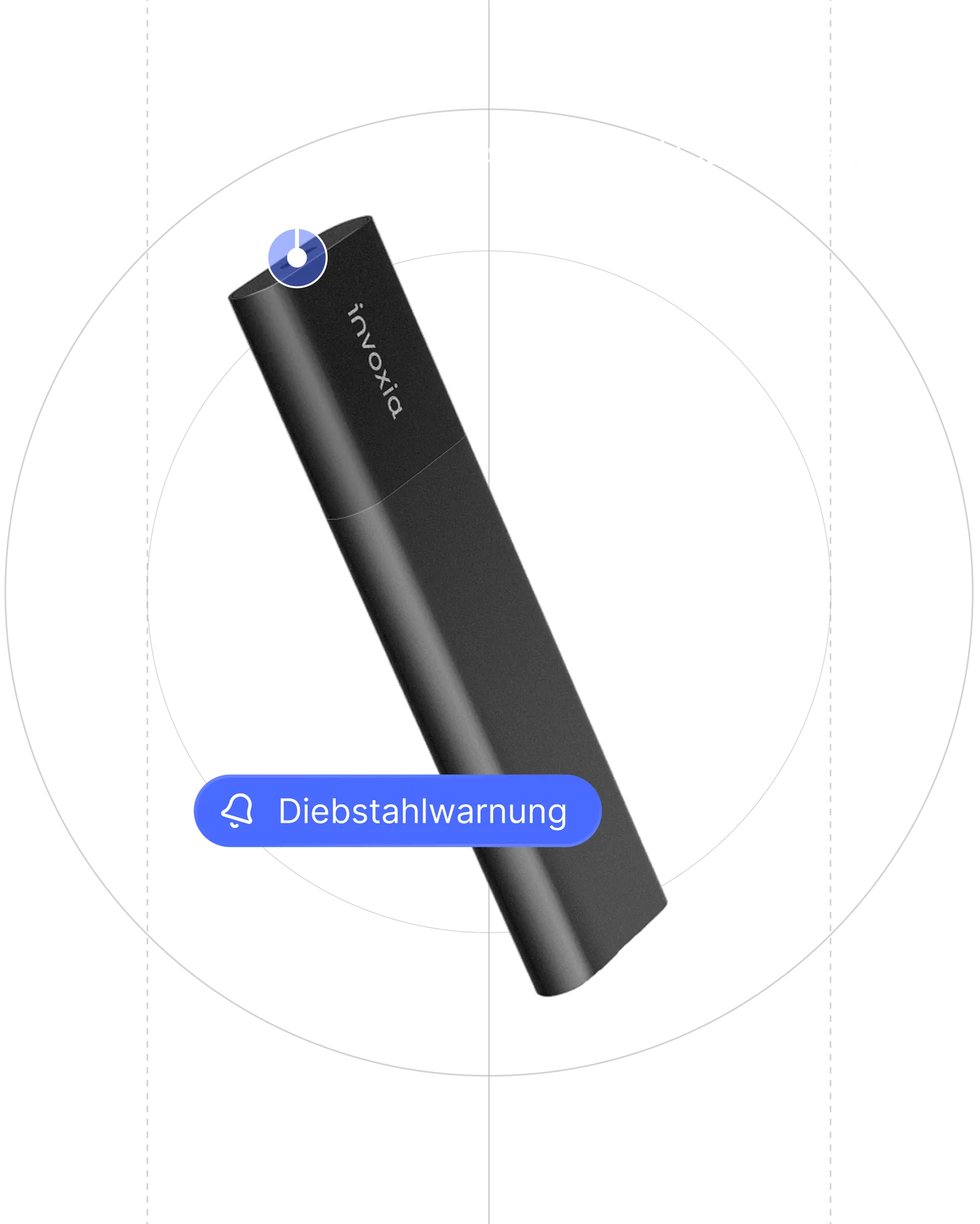 Ein Invoxia Classic Edition 2026 GPS-Tracker auf einem schwarzen Hintergrund mit Angaben zu seinem wasserdichten USB-C-Anschluss und Diebstahlwarnfunktionen