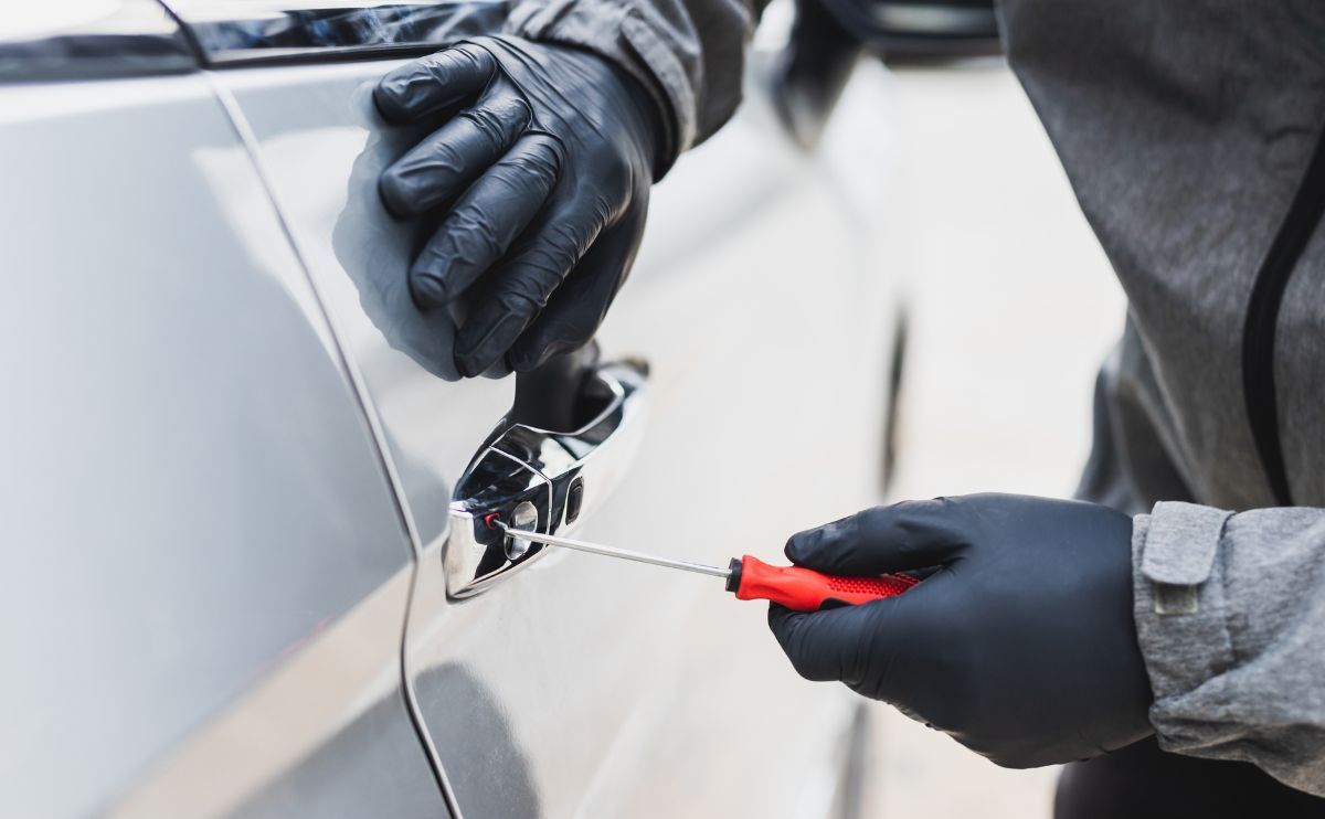 Mouse jacking, relay attack, electronic hacking: 7 common car theft techniques and how to protect yourself