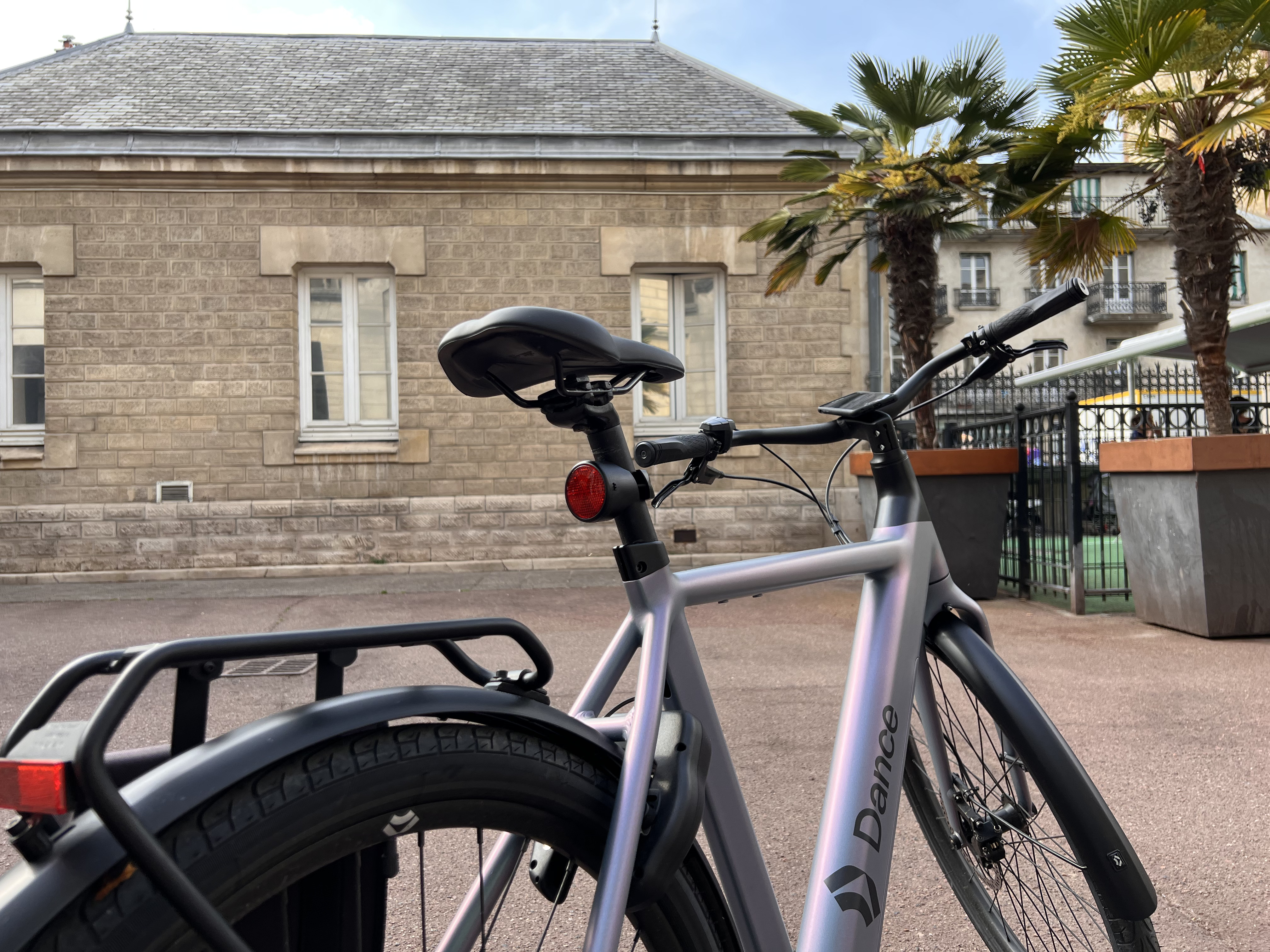 Bike fitted with an Invoxia Bike Tracker